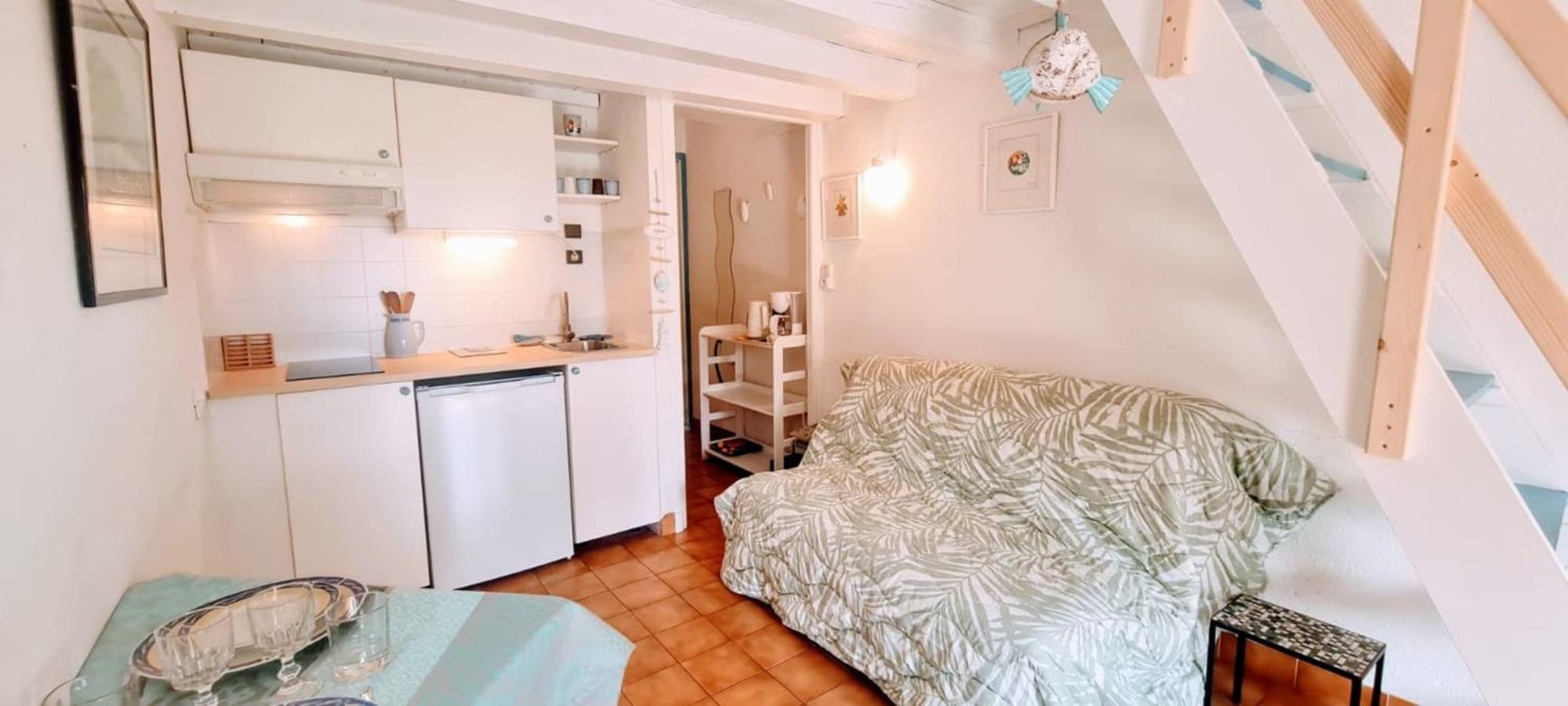 Apartmán Cosy Studio Just A Stone'S Throw From The Beach Sainte-Maxime Exteriér fotografie